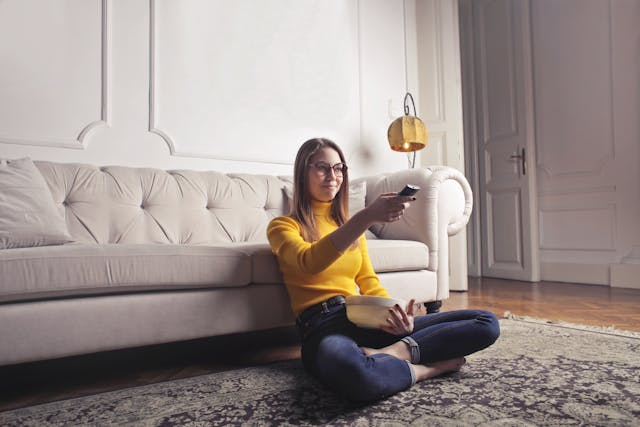 Smart TV technology and connectivity